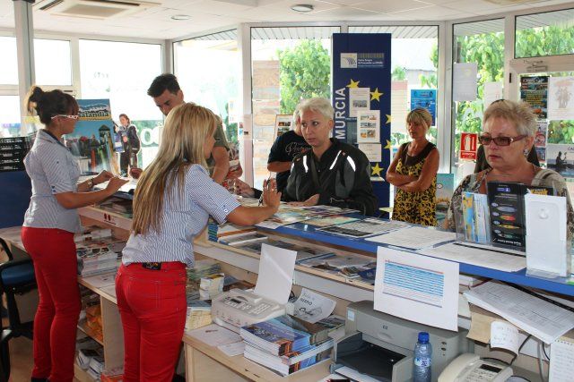 Turismo presenta las actividades de verano con una jornada de animación al aire libre