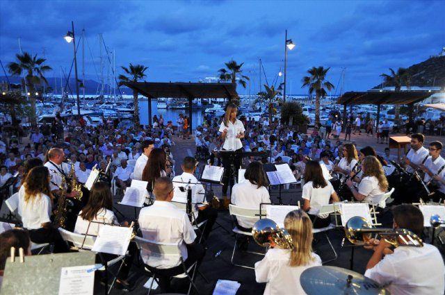 Nueva cita con los veranos musicales este fin de semana en el puerto de mazarrón