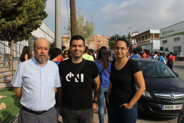 El alcalde recibe a la primera de las expediciones de los alumnos de arquitectura de la UPCT