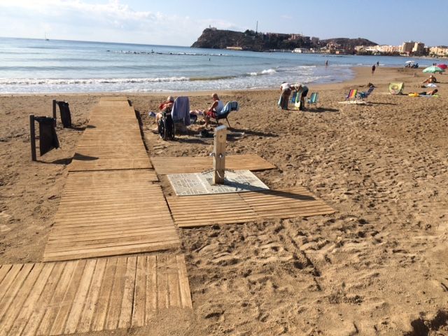 Litoral estudia colocar en las playas sistemas de drenaje de lavapiés más efectivos