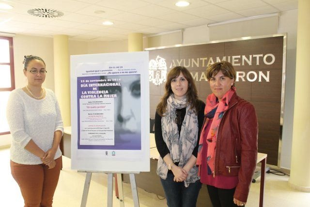 Alumnos de instituto participan en actividades para prevenir la Violencia de Género