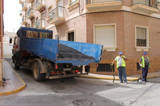 Servicios repara asfaltado y señalizaciones viarias