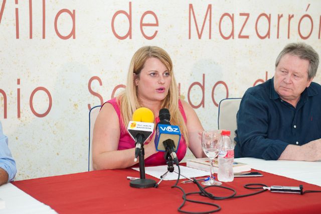 Presentado el tercer volumen recopilatorio de los cuentos villa de Mazarrón