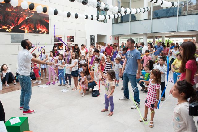 Un concierto para bebés inaugura el curso de la Escuela de Música