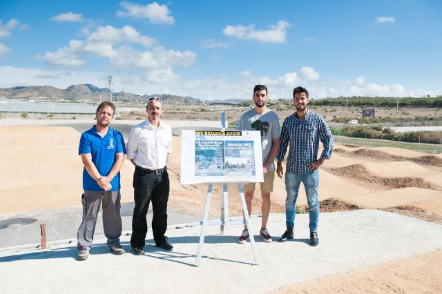 Comienza la temporada en el único circuito BMX de la Región de Murcia