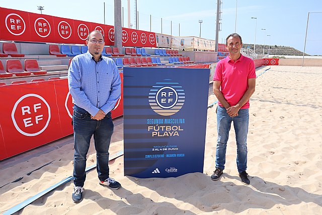 Fin de semana de fútbol playa en Mazarrón