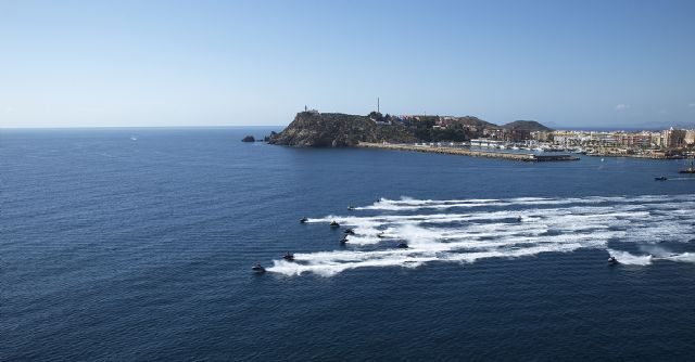 Más de un centenar de pilotos estará en Puerto de Mazarrón para disputar la copa del rey de motonáutica