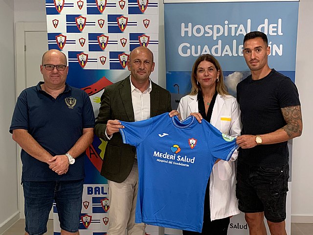 El Hospital del Guadalentín y el Club Deportivo Bala Azul firman un acuerdo de colaboración