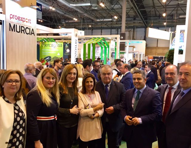 Presencia destacada de las empresas hortofrutícolas de Mazarrón en el stand regional de 'Fruit attraction 2016'