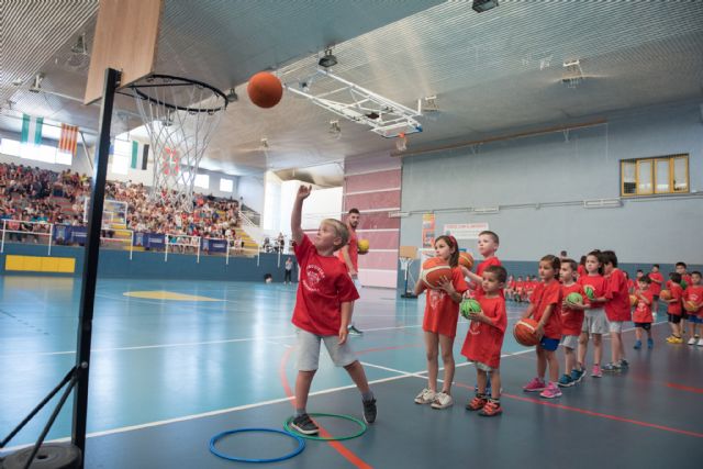 610 alumnos se formaron en las 15 especialidades de las escuelas deportivas municipales