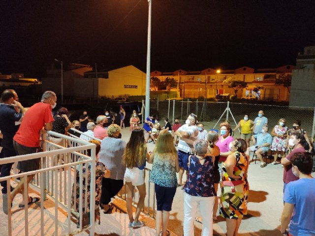 Vecinos de Cañada de Gallego en pie de guerra, por un conflicto en la playa de Percheles