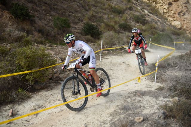 120 ciclistas disputan este sábado en Mazarrón la última prueba del circuito regional XCO de Mtb