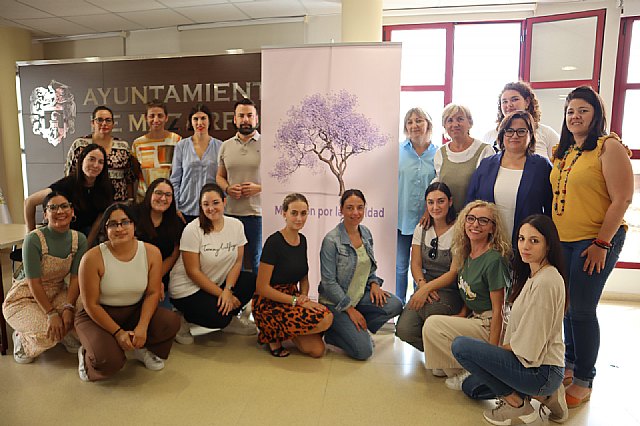 Formación a profesionales para llevar a cabo la asistencia e intervención de los puntos violeta