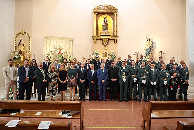 El cuerpo de la Guardia Civil de Puerto de Mazarrón celebra su día festivo