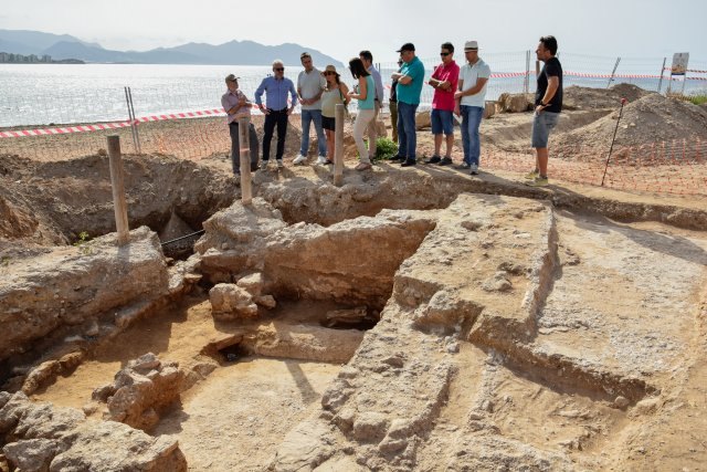 Un sistema de pasarelas permitirá la conservación y visualización de los restos arqueológicos en el paseo del Alamillo