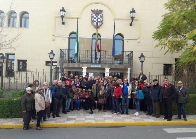 Los mayores del centro de día viajan a puebla de Don Fadrique