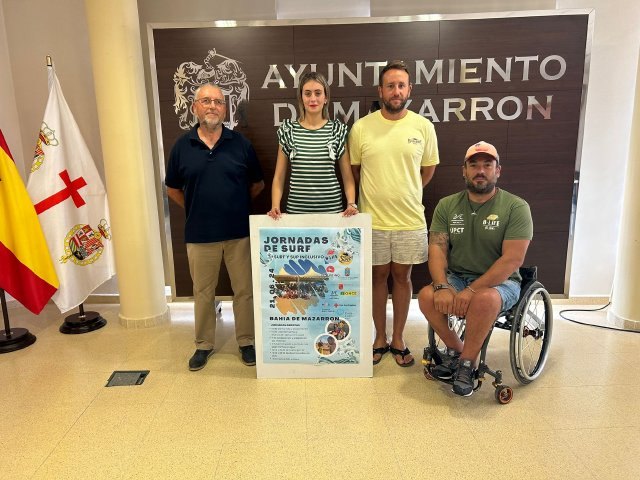 El surf adaptado llega a la Playa de Bahía