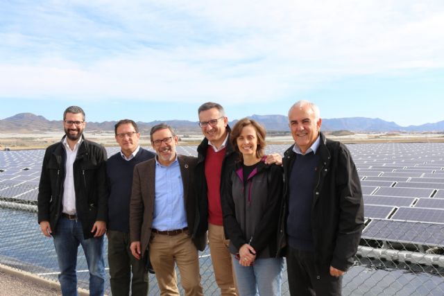 Diego Conesa: 'La desaladora de Mazarrón es una demostración más de que se puede compaginar el desarrollo agrícola con la sostenibilidad energética y el recurso agua'