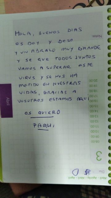 El centro de día de personas mayores y la unidad de alzheimer mantienen contacto con sus usuarios para ayudarles en su confinamiento