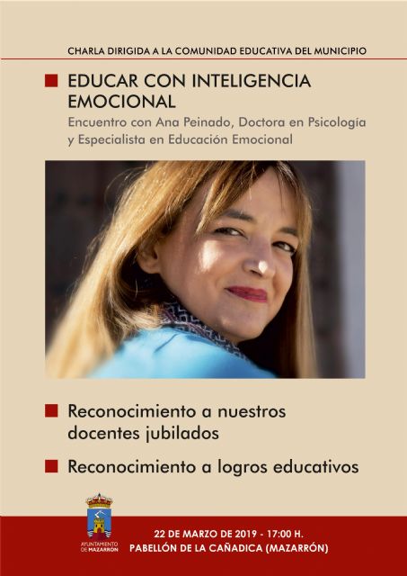 Charla educativa de Ana Peinado en Mazarrón