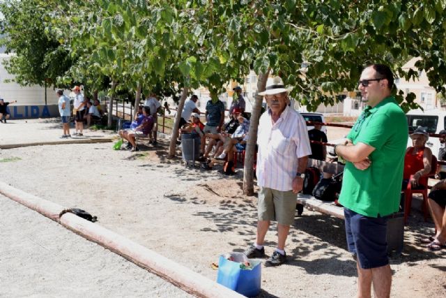 66 jugadores participan en el campeonato a la melé del Club de Petanca de Mazarrón