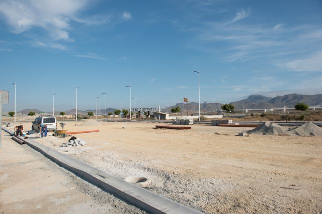 Comienzan las obras de construcción de un aparcamiento en el complejo deportivo