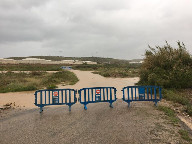 Corte de carreteras en Mazarrón con motivo de las últimas lluvias