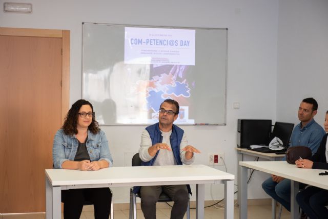 La Concejalía de Empleo mejora las habilidades de los desempleados con la jornada 'Com-petenci@s day'