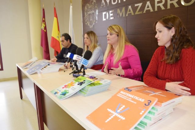 El ayuntamiento pone en marcha un banco de libros municipal dirigido a menores en situación de vulnerabilidad social