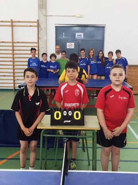 Juan Francisco López se proclama campeón autonómico alevín de tenis de mesa