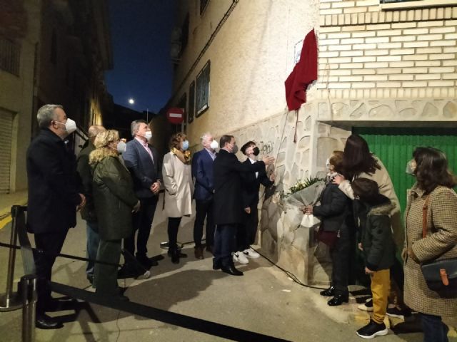 El pintor mazarronero Tomás Raja ya cuenta con una calle en su honor